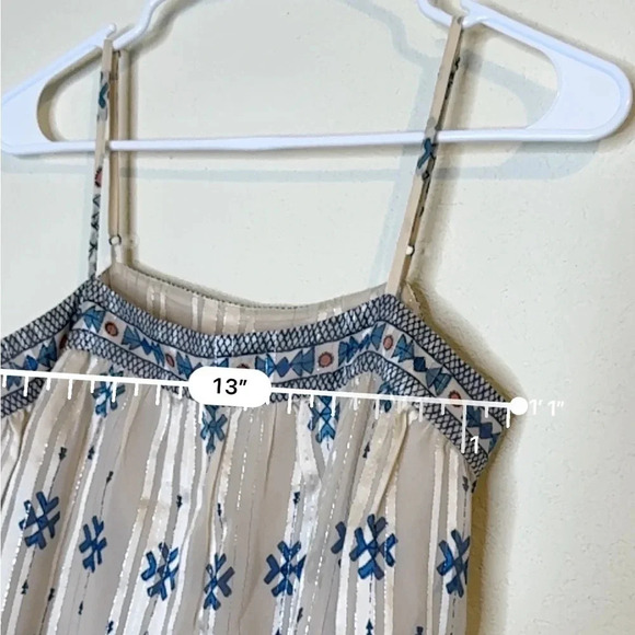 Joie Silk Southwestern Print Top Size Medium - Picture 8 of 8